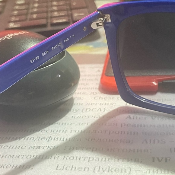 Pre-loved Pucci sunglasses; blue square adorable 🕶️ - Picture 7 of 11